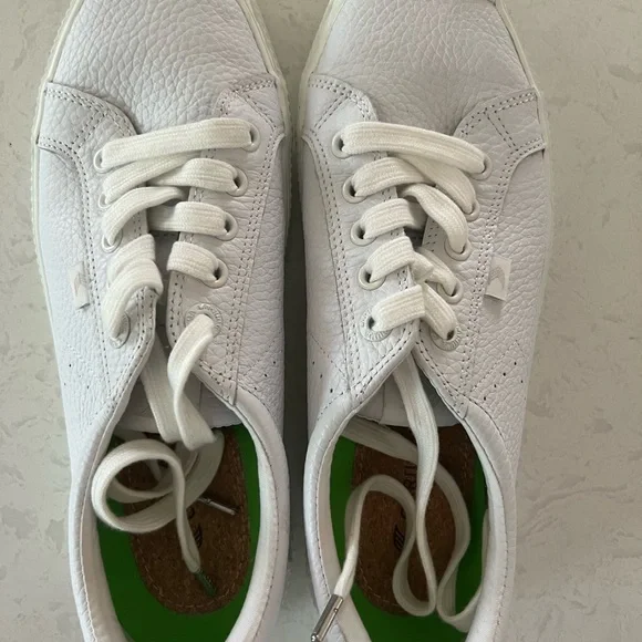 White Women's Sneakers Cariuma - Picture 4 of 14